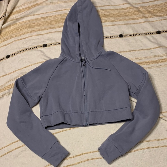 Gymshark Purple Gray Cropped Hoodie Full Zip Fleece Lined Size Small Athleisure - Picture 2 of 9